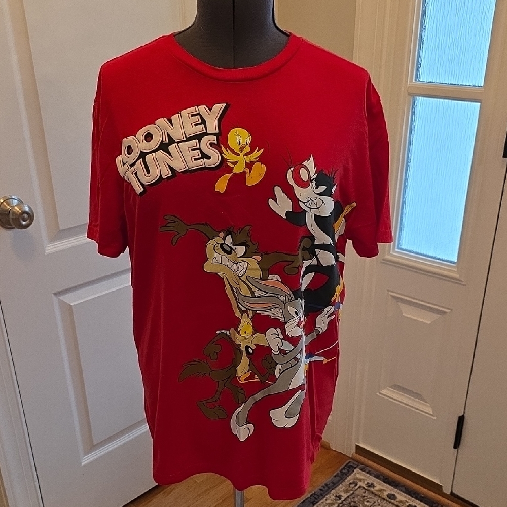Warner Bros. Red Looney Tunes Short Sleeve Tee
